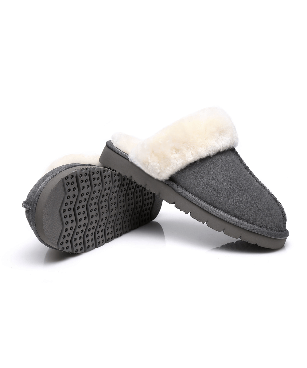 Women's UGG Fuzzy Slippers